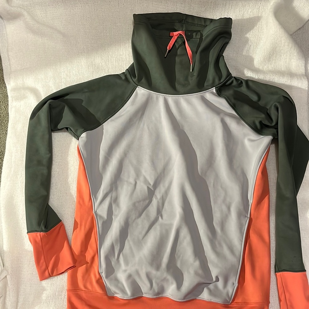 Marmot turtle neck sweatshirt